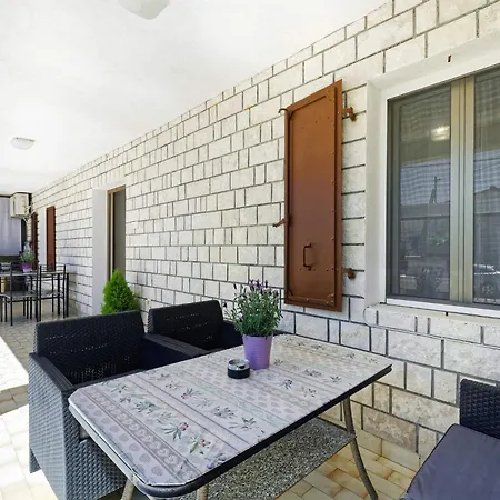 Appartement Erin By Rent Istria *